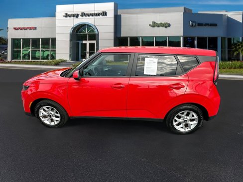 Used 2023 Kia Soul S image 4