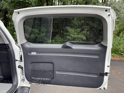 Used 2014 Toyota RAV4 EV image 41