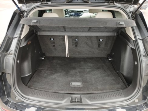 Certified 2022 Buick Encore GX Select w/ Sport Touring Package image 27