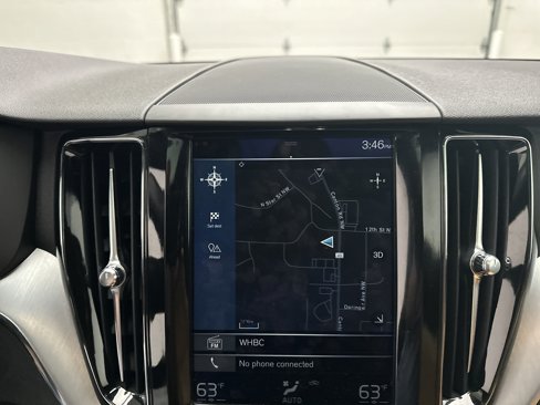 Used 2018 Volvo XC60 T5 Momentum w/ Convenience Package image 35