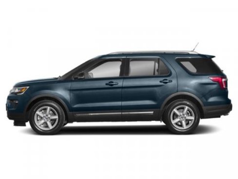 Used 2018 Ford Explorer XLT w/ Equipment Group 202A image 6