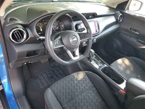 Used 2023 Nissan Kicks SV image 22