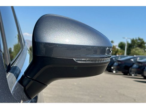 Used 2024 Volkswagen Tiguan S image 15