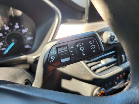 Used 2020 Ford Escape SE image 20