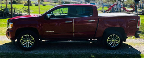 Used 2015 GMC Canyon SLT image 9