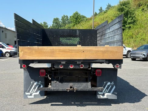 Used 2007 Ford F550 2WD Regular Cab Super Duty image 15