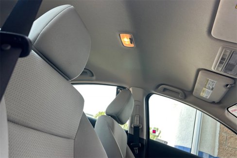 Certified 2021 Honda HR-V LX image 18