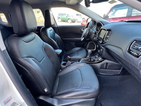 Used 2020 Jeep Compass Limited w/ Luxury Seat Group image 18