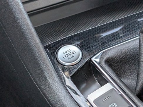 New 2025 Volkswagen Taos S image 17