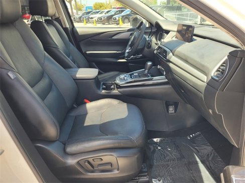 Certified 2022 MAZDA CX-9 Touring w/ Touring Premium Package image 17