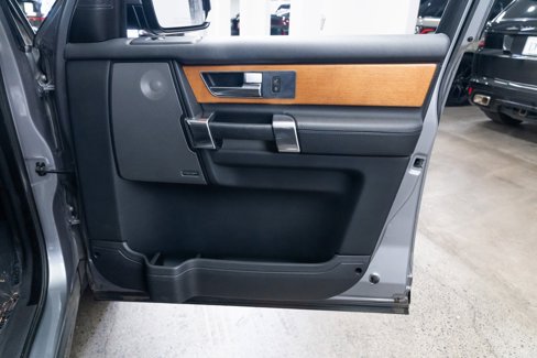 Used 2011 Land Rover LR4 HSE image 25
