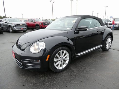 Used 2019 Volkswagen Beetle 2.0T SE image 8