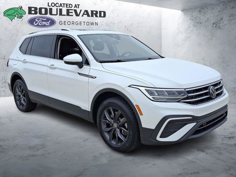Used 2022 Volkswagen Tiguan SE image 5