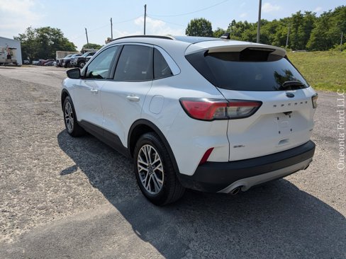 Used 2022 Ford Escape SEL image 5
