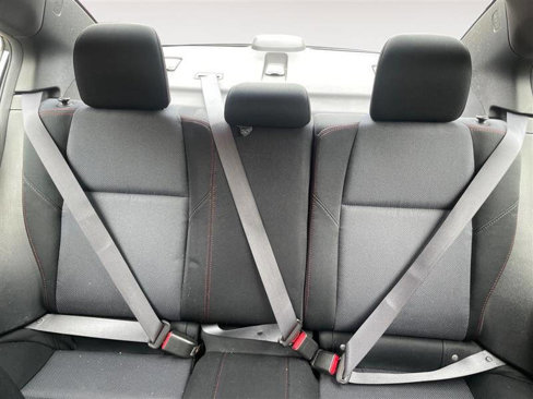 Used 2006 Dodge Caravan SXT image 16