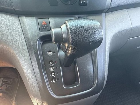 Used 2017 Nissan NV200 S image 25