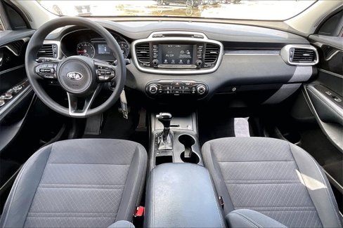 Used 2018 Kia Sorento LX image 7