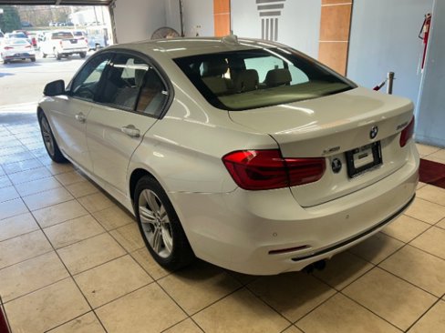 Used 2016 BMW 328i xDrive Sedan image 3