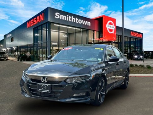 Used 2019 Honda Accord Sport image 2
