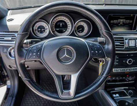 Used 2016 Mercedes-Benz E 350 Sedan image 15