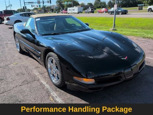 Used 2002 Chevrolet Corvette Convertible w/ Preferred Equipment Group2 image 9