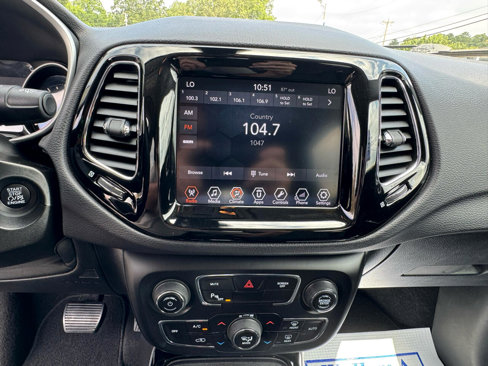 Used 2018 Jeep Compass Limited w/ Safe & Security Group image 25