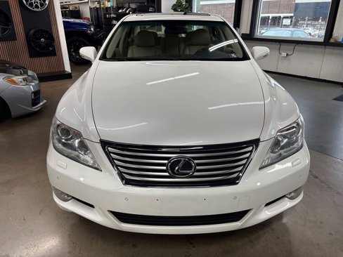 Used 2012 Lexus LS 460 AWD image 16