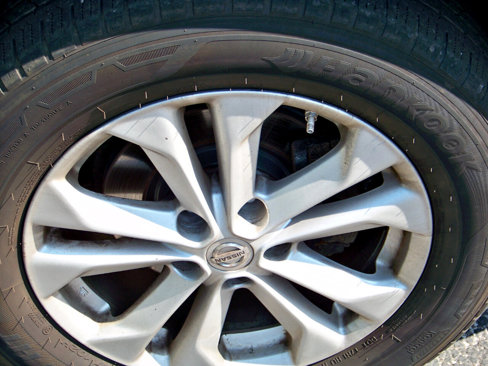 Used 2014 Nissan Rogue SV image 22