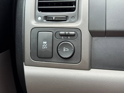 Used 2011 Honda CR-V EX image 17