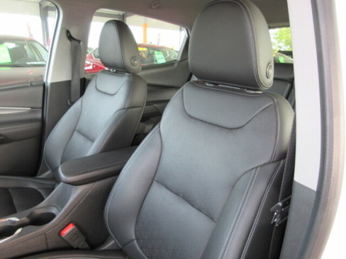 Used 2023 Chevrolet Bolt LT w/ Infotainment Package image 13