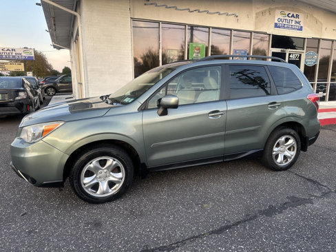 Used 2015 Subaru Forester 2.5i Premium w/ All-Weather Package image 3