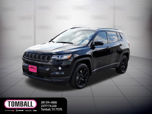 Used 2024 Jeep Compass Latitude w/ Altitude Special Edition image 3
