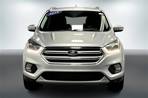 Used 2018 Ford Escape Titanium image 2