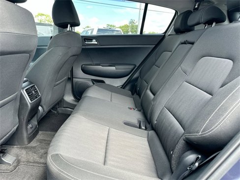 Used 2022 Kia Sportage LX image 14