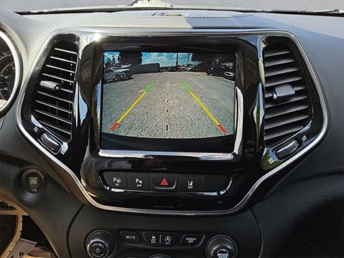 Certified 2021 Jeep Cherokee Limited w/ Elite Package image 20