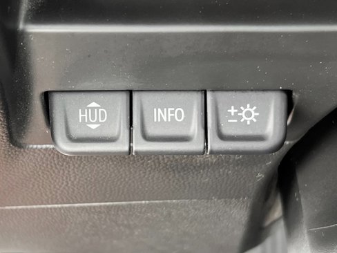 Used 2020 Chevrolet Silverado 1500 High Country image 9