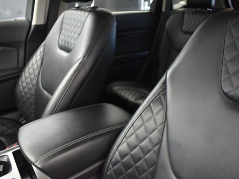 Used 2024 Ford Edge Titanium image 14