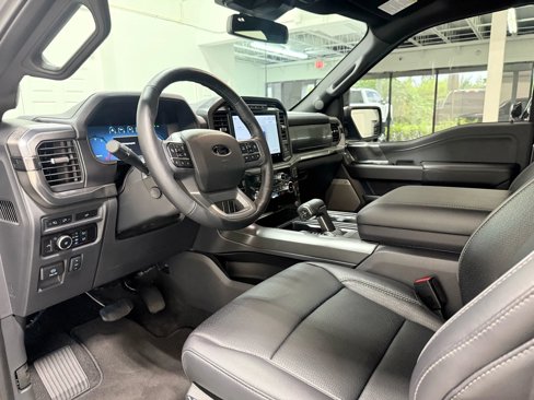Used 2024 Ford F150 Lariat image 27