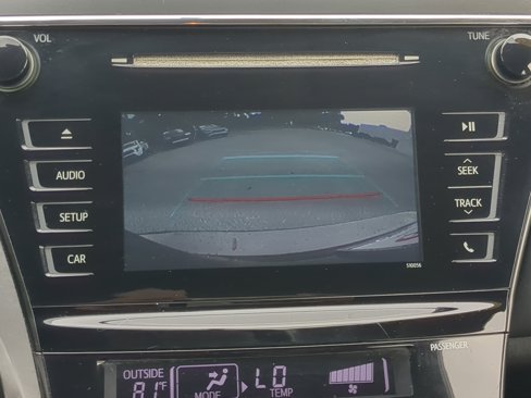 Used 2015 Toyota Prius V Two image 26