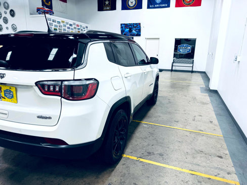 Used 2018 Jeep Compass Latitude w/ Popular Equipment Group image 22