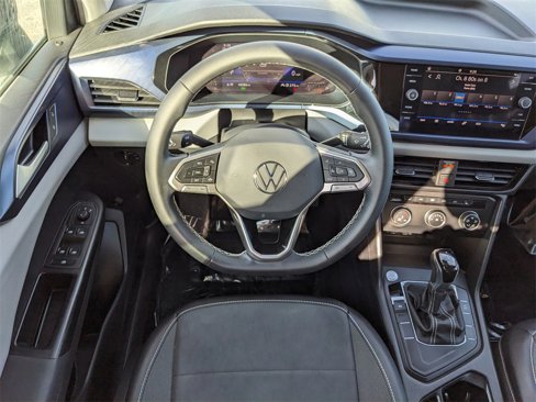 Used 2022 Volkswagen Taos SE image 17