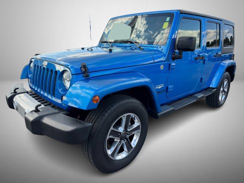 Used 2015 Jeep Wrangler Unlimited Sahara w/ Connectivity Group image 2