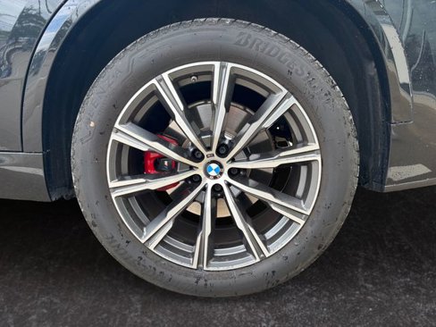 Used 2022 BMW X5 xDrive40i w/ M Sport Package image 29