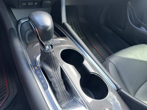 Used 2021 Chevrolet Malibu LT w/ Leather Package image 25