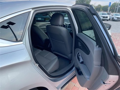 Used 2019 Chevrolet Impala LS image 28