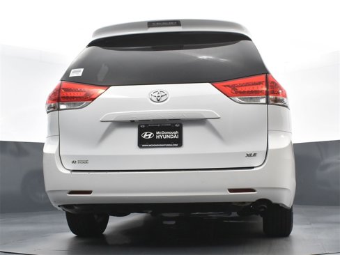 Used 2014 Toyota Sienna image 25