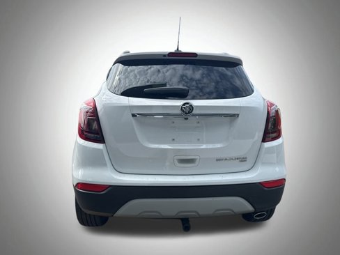 Used 2021 Buick Encore Preferred w/ Safety Package image 9