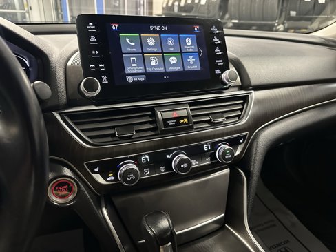 Used 2021 Honda Accord EX-L image 10
