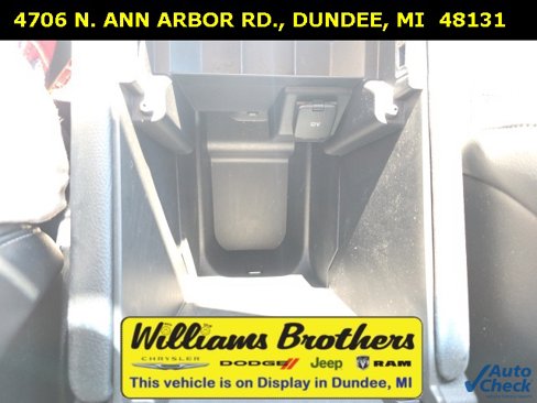 Used 2017 Ford Edge SEL w/ Equipment Group 201A image 23