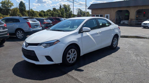 Used 2015 Toyota Corolla L image 4
